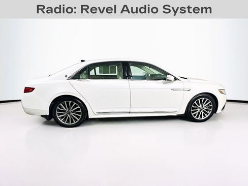 Used 2020 Lincoln Continental AWD w/ Premium Package image 8