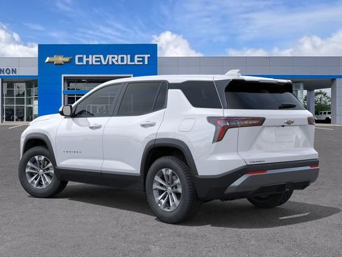 New 2026 Chevrolet Equinox LT FWD image 3