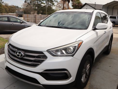 Used 2017 Hyundai Santa Fe Sport image 7