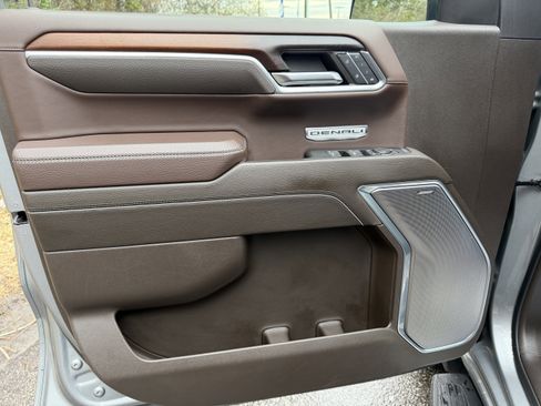 Used 2024 GMC Sierra 1500 Denali w/ Technology Package image 14