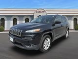 Used 2014 Jeep Cherokee Latitude w/ Comfort/Convenience Group image 2