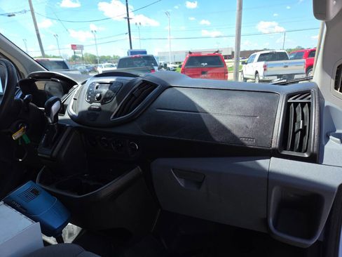 Used 2015 Ford Transit 150 130 Low Roof RWD image 29