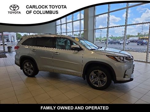 Used 2019 Toyota Highlander Limited Platinum w/ Carpet Mat Package (TMS) AWD/4WD image 5