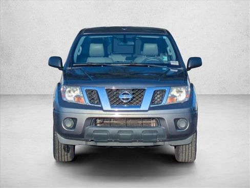 Used 2016 Nissan Frontier SV RWD image 2
