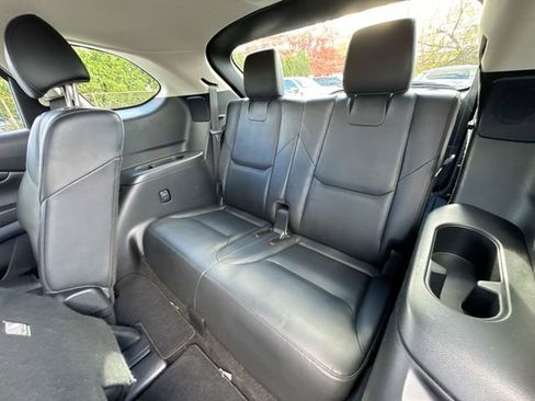Used 2018 MAZDA CX-9 Touring w/ Touring Premium Package image 24