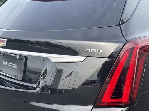 Certified 2023 Cadillac XT5 Premium Luxury AWD/4WD image 6