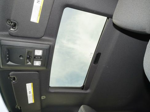 Used 2024 RAM 1500 Classic Warlock w/ Electronics Group image 10