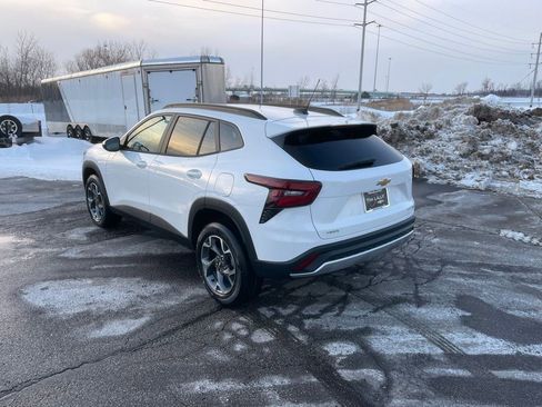 New 2026 Chevrolet Trax LT w/ LT Convenience Package image 5