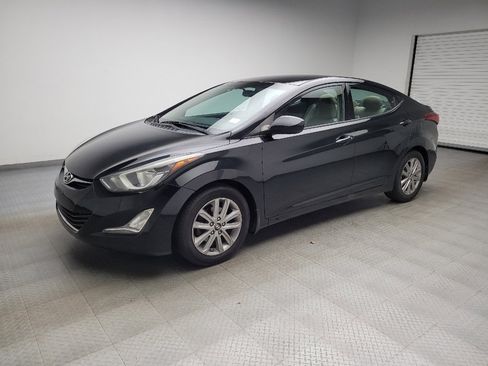 Used 2016 Hyundai Elantra SE w/ Option Group 02 FWD image 2