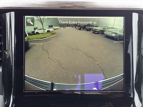 Used 2019 RAM 1500 Laramie image 10