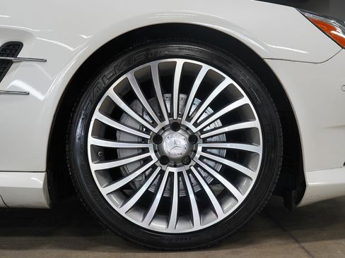 Used 2016 Mercedes-Benz SL 400 image 27