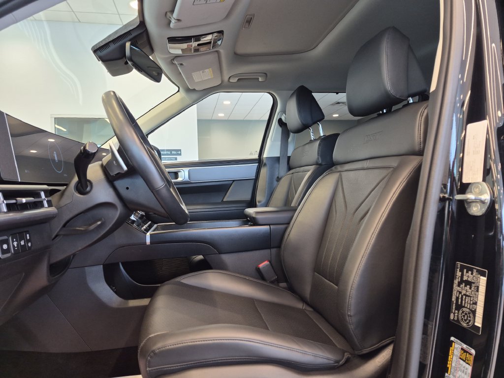 Used 2025 Hyundai Santa Fe XRT AWD/4WD image 13