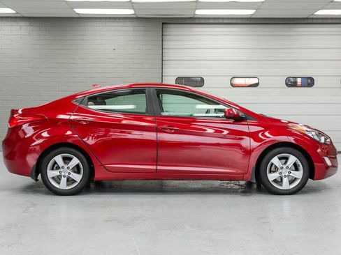 Used 2012 Hyundai Elantra GLS w/ Preferred Pkg 3 image 3