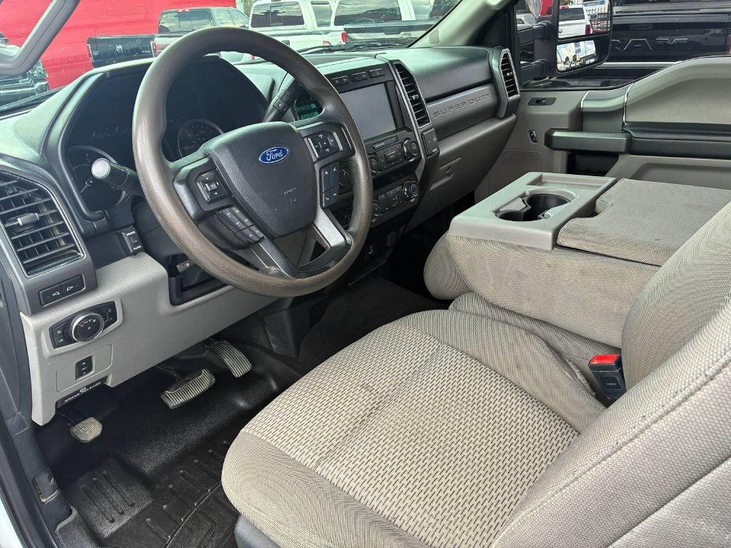 Used 2020 Ford F350 XLT w/ XLT Premium Package AWD/4WD image 10