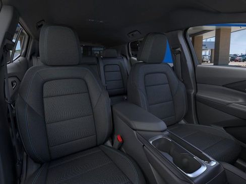 New 2025 Chevrolet Equinox EV LT w/ Comfort Package image 16