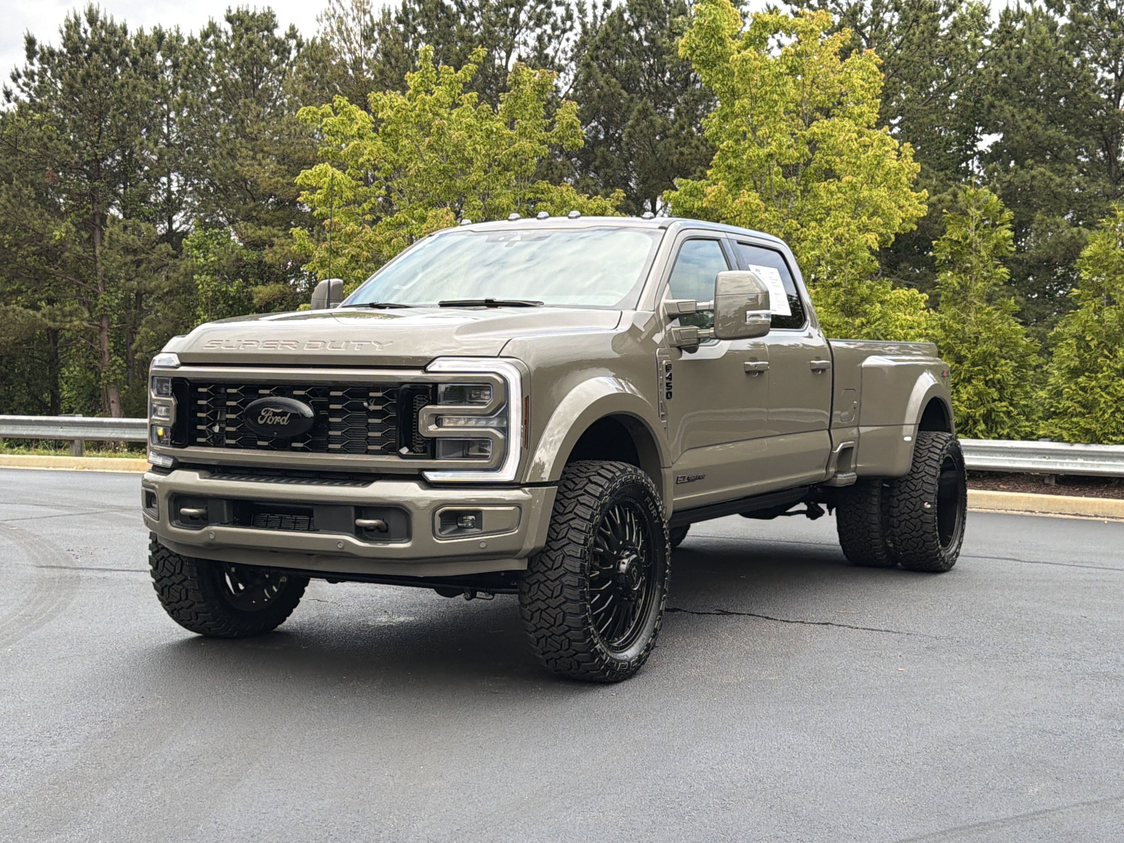 Used 2026 Ford F450 Platinum w/ Platinum Plus Package AWD/4WD image 13