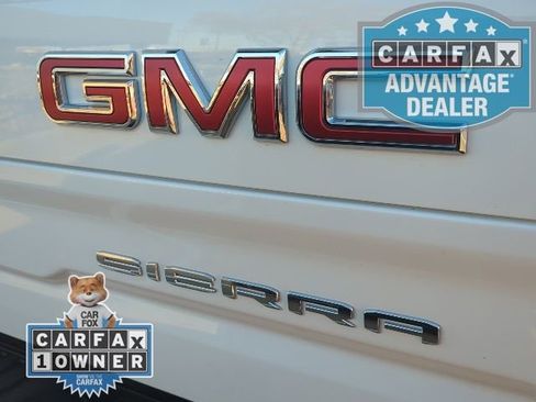 Certified 2025 GMC Sierra 1500 AT4 image 9
