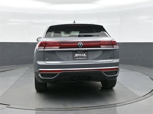 New 2026 Volkswagen Atlas Cross Sport SE image 6
