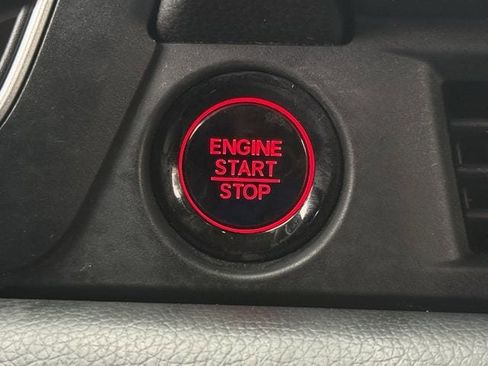 Used 2024 Honda Pilot EX-L image 22