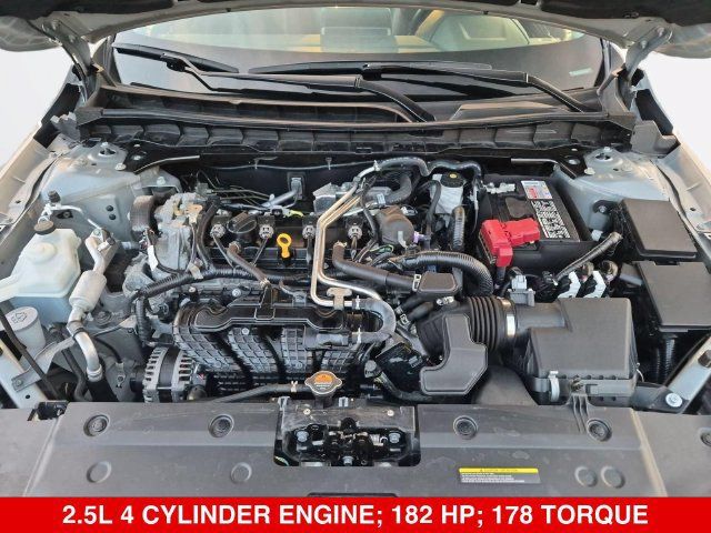 Certified 2023 Nissan Altima 2.5 SR AWD/4WD image 39