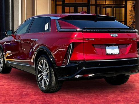 New 2026 Cadillac Lyriq Luxury w/ LPO, Floor Liner Package RWD image 4