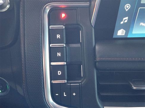 Certified 2022 Chevrolet Tahoe RST w/ Sport Performance Package image 21