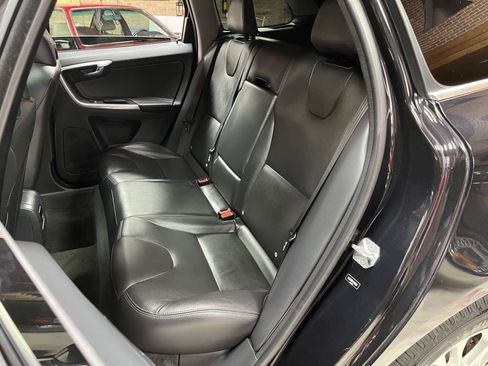 Used 2015 Volvo XC60 T5 Platinum AWD/4WD image 23