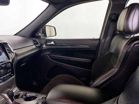 Used 2019 Jeep Grand Cherokee Trailhawk image 26