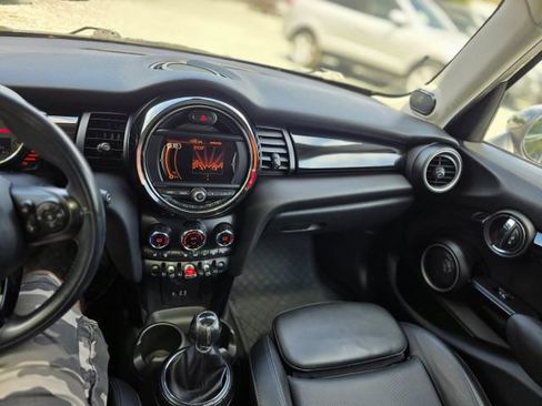 Used 2015 MINI Cooper S image 13