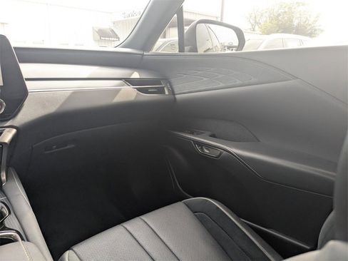 Used 2024 Lexus RX 500h F Sport image 18