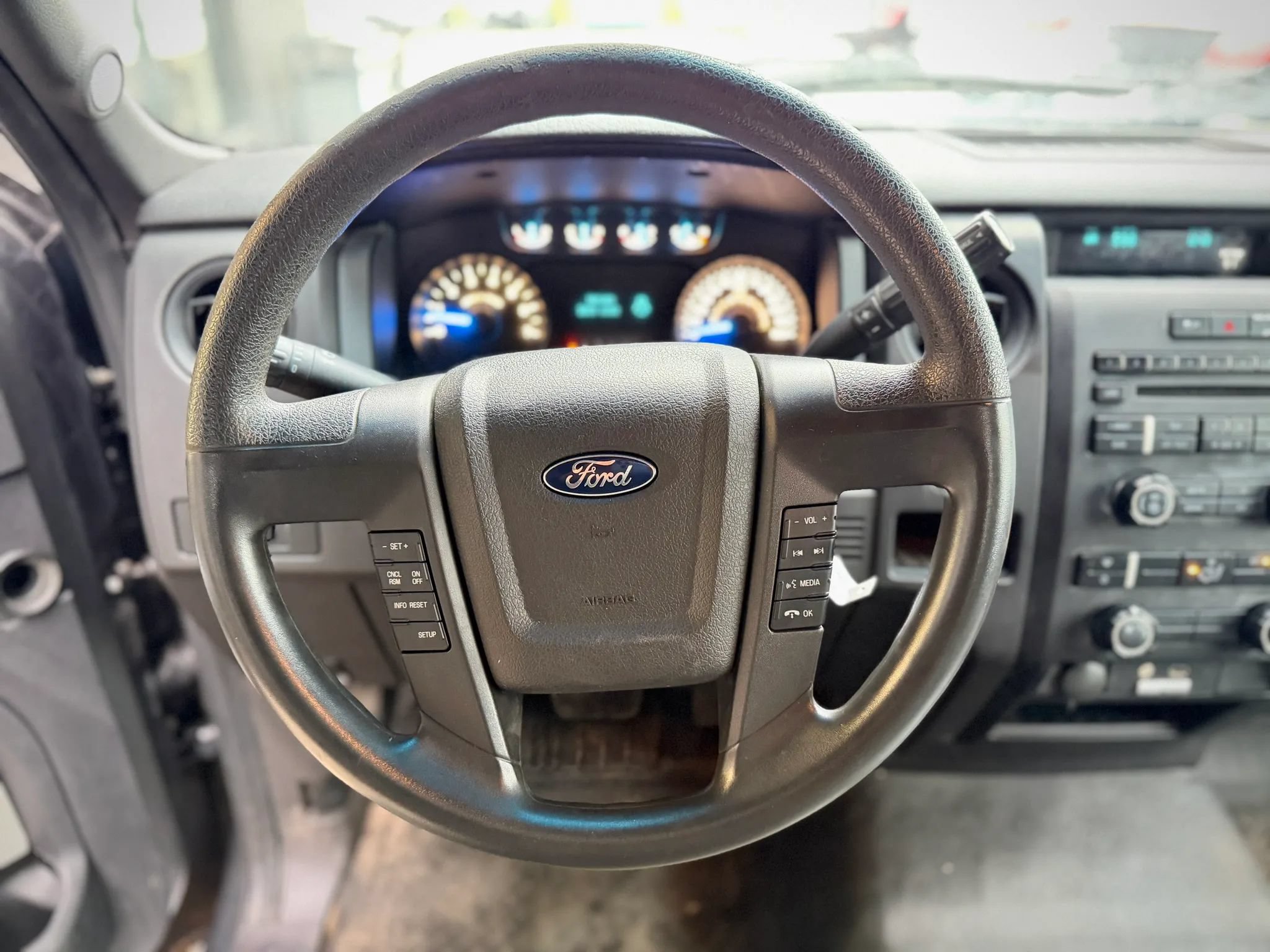 Used 2013 Ford F150 STX w/ Mid Equipment Group AWD/4WD image 10