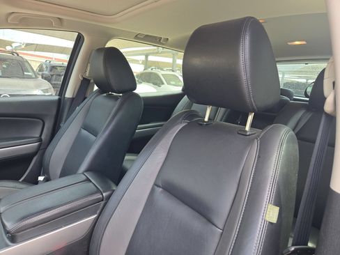 Used 2012 MAZDA CX-9 Grand Touring w/ Moonroof & Bose Audio Pkg FWD image 9