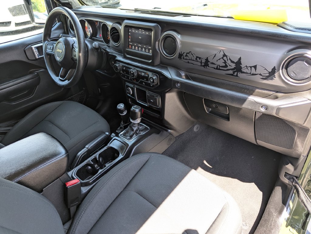 Used 2022 Jeep Gladiator Sport AWD/4WD image 34
