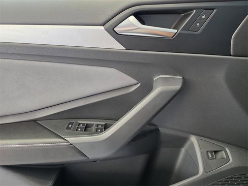 New 2026 Volkswagen Jetta SE image 16