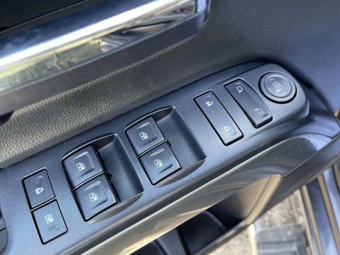 Used 2016 Chevrolet Silverado 2500 LT w/ LT Convenience Package image 13