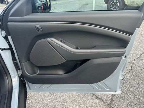 New 2026 Ford Mustang Mach-E Select image 43