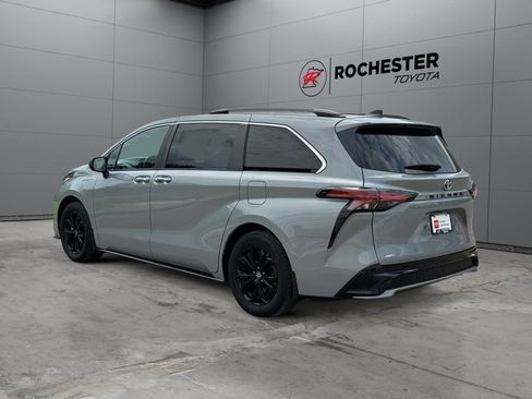Certified 2023 Toyota Sienna XSE w/ XSE Plus Package AWD/4WD image 3