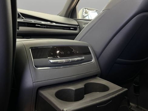 Used 2022 Cadillac Escalade Sport w/ Touring Package AWD/4WD image 26
