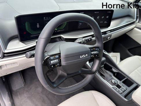 New 2026 Kia Sorento S w/ S Panoramic Sunroof Package FWD image 11