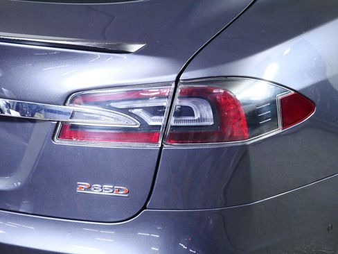Used 2014 Tesla Model S P85D AWD/4WD image 17