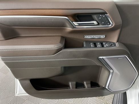 Used 2024 GMC Sierra 1500 Denali w/ Technology Package image 21