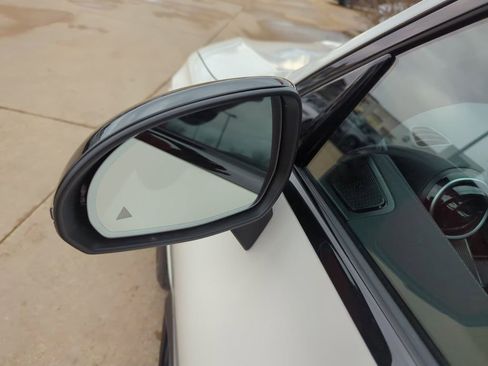 New 2025 Mercedes-Benz GLC 43 AMG 4MATIC image 10