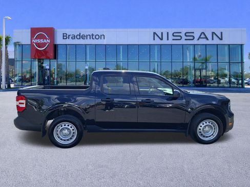 Used 2025 Ford Maverick XL FWD image 4