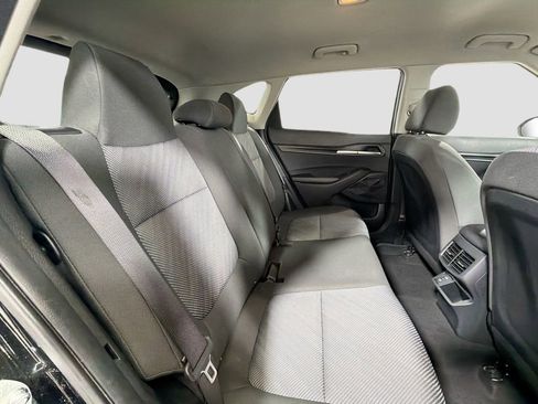 Used 2025 Kia Seltos LX AWD/4WD image 27