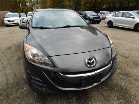 Used 2010 MAZDA MAZDA3 i Touring image 2
