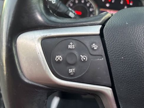 Used 2020 GMC Terrain SLE w/ Driver Convenience Package image 17