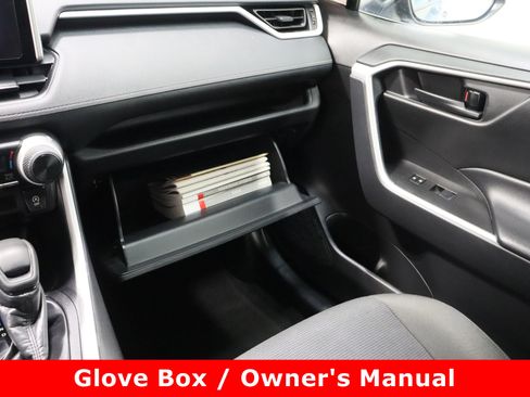 Used 2024 Toyota RAV4 LE image 20