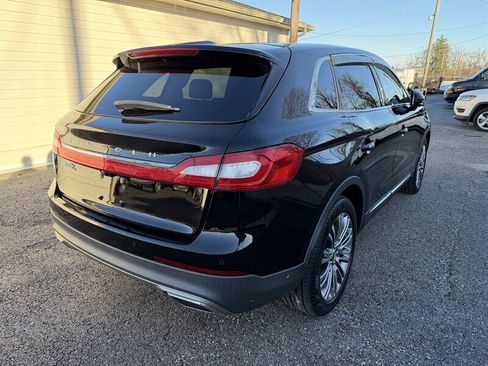 Used 2016 Lincoln MKX Reserve w/ Technology Package image 10