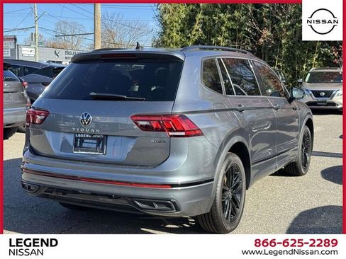 Used 2022 Volkswagen Tiguan SE R-Line image 5