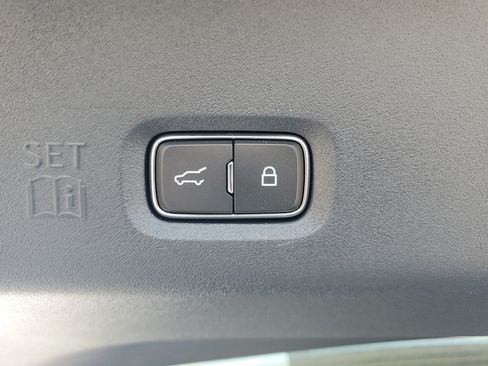 New 2026 Lincoln Navigator Reserve AWD/4WD image 34